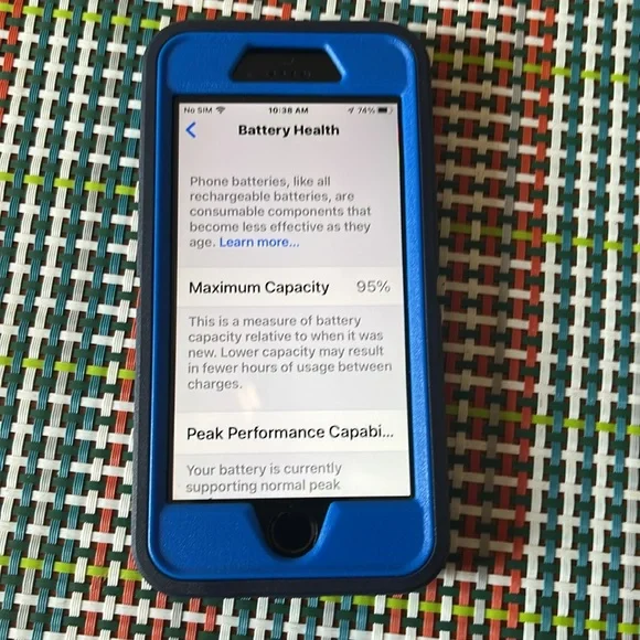 IPhone 7 Battery 95% Phone Is Unlocked 128Gigs Of Memory Black.